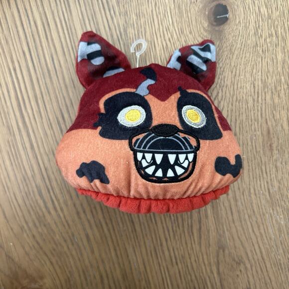 Funko Five Nights at Freddy’s FNAF Reversible Head 4” Plush Freddy, Chica, Foxy - Picture 5 of 15